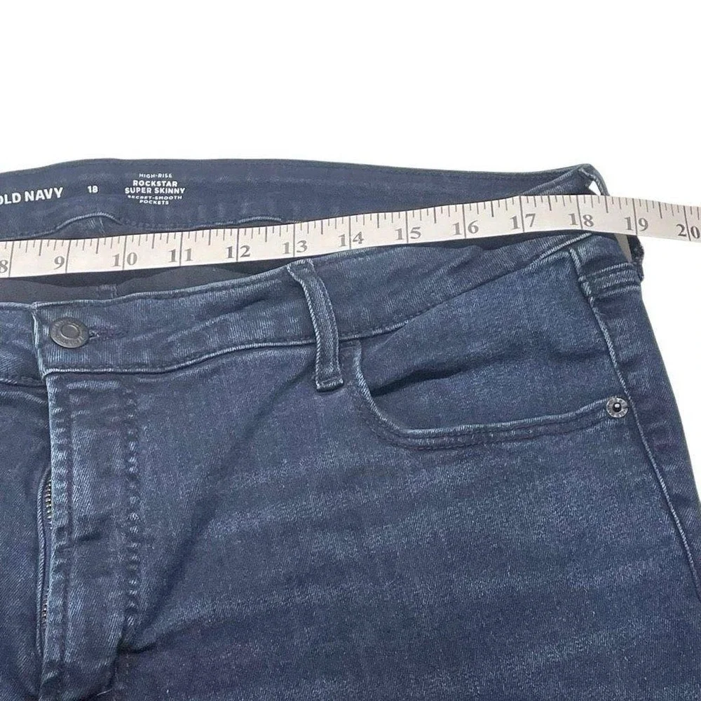Old Navy Dark Rinse High Rise Rockstar Super Skinny Jeans